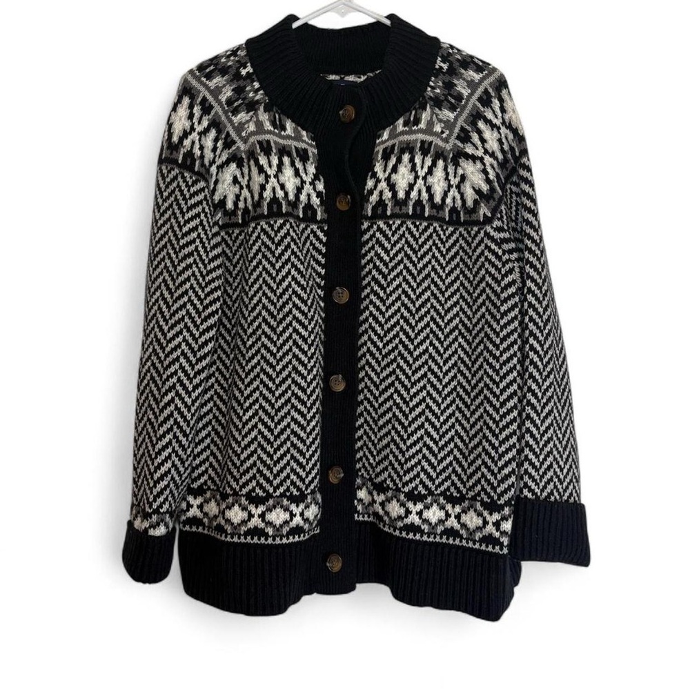 Land’s End retro faire isle black, gray, and white button up cardigan